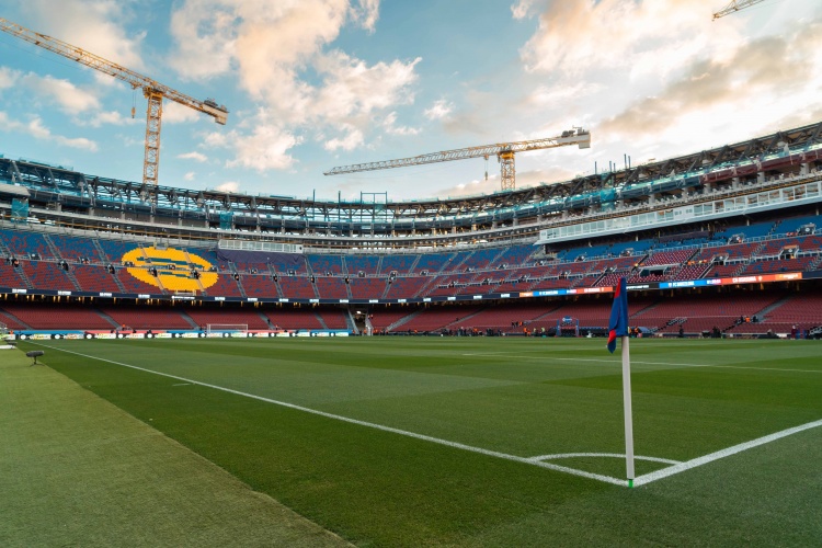 pg-世体：巴萨申请诺坎普1C许可证可容62000人，北看台可能二月开放