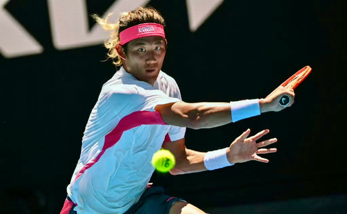 四人出战！中国男网终于硬气一回|张之臻|首轮|吴易昺|澳网|男单_新浪体育_新浪新闻