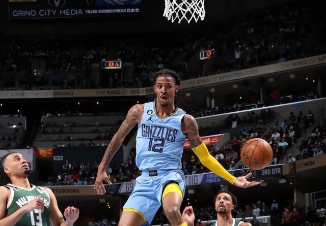 pg官网-灰熊专啃硬骨头！攻防联盟前十 莫兰特不缺帮手